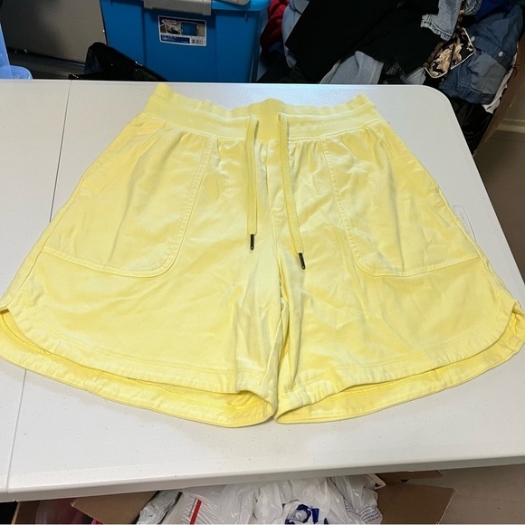 Athleta Farallon Midi Shorts Yellow Cotton Blend Small A2 - Picture 3 of 9